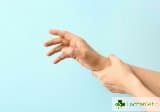 Треперене на ръцете: тремор – 11 причини и кои лекарства го провокират