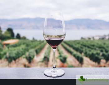 Червеното вино може да предотврати развитие на тежък COVID-19