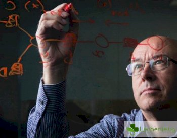 Microsoft решава проблема с рака до 10 години с препрограмиране на болните клетки