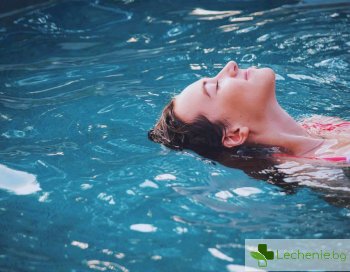 Изцерение с вода – какво е лечебно плуване