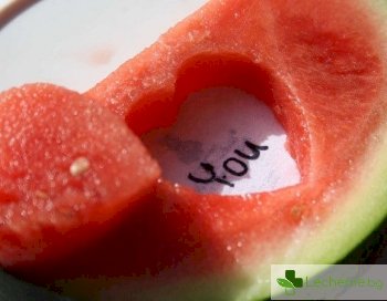 8 нискокалорични заместители на вода