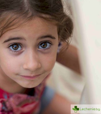 Сенки под очите при децата