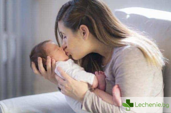 Пагубна милувка - защо целувките са опасни за бебето